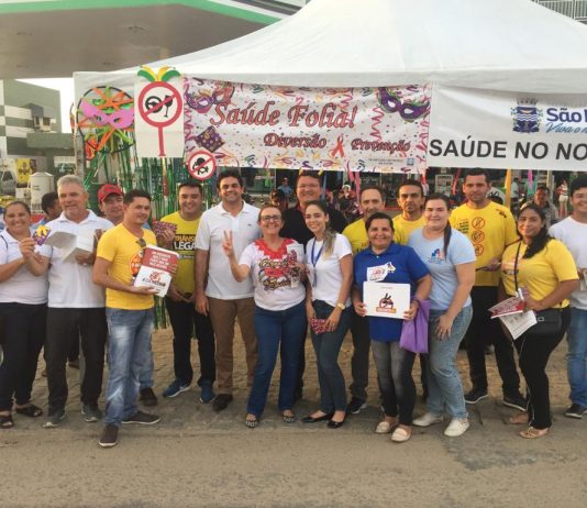 Blitz educativa em São Bento alerta foliões para cuidado com a saúde no carnaval