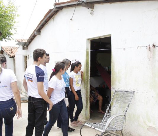 Secretarias integradas realizam visitas para identificar crianças e adolescentes fora da Escola em São Bento