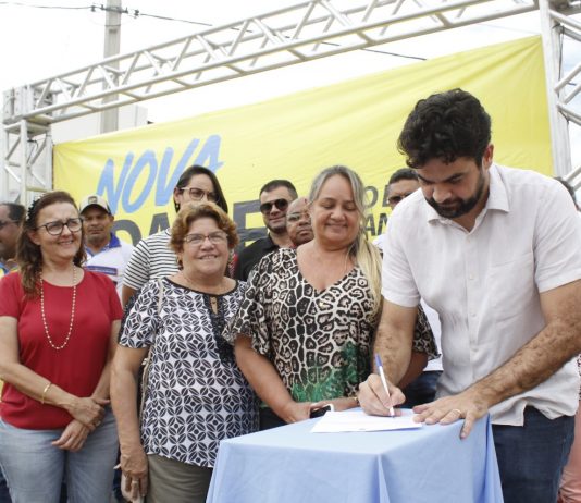 Prefeito Jarques Lúcio assina ordem de serviço para pavimentação de ruas em São Bento