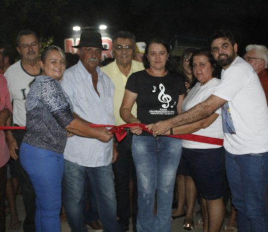 Prefeito Jarques Lúcio inaugura passagem molhada no Sítio Cosmos e anuncia novas obras
