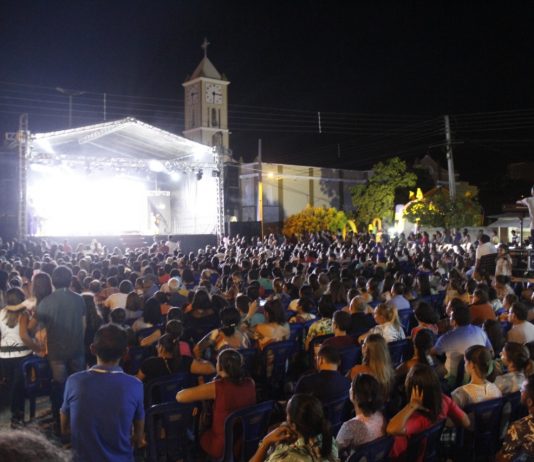 Auto de Natal encanta público em São Bento