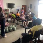 Prefeitura de São Bento distribui cestas básicas com famílias de catadores de materiais recicláveis