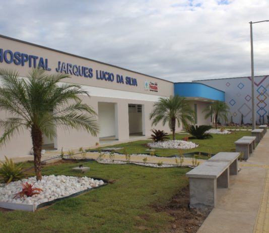 Prefeito de São Bento inaugura Hospital abandonado há mais de duas décadas, nesta terça-feira (28)