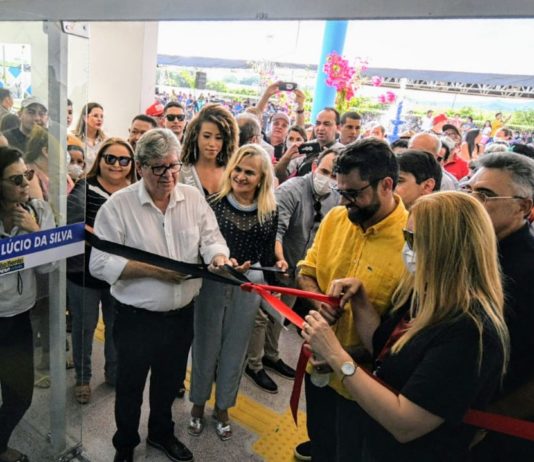 Ao lado governador João Azevedo, Prefeito de São Bento entrega Novo Hospital depois de 21 anos de espera pela obra