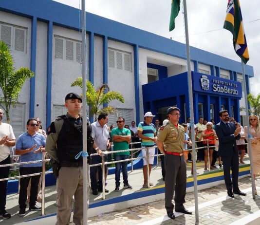 Apresentações Culturais, Ordem de Serviço para Pavimentação asfáltica e entrega de comenda marcam a data oficial do aniversário dos 65 anos de São Bento-PB